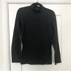 Patagonia women’s capilene baselayer thermal shirt